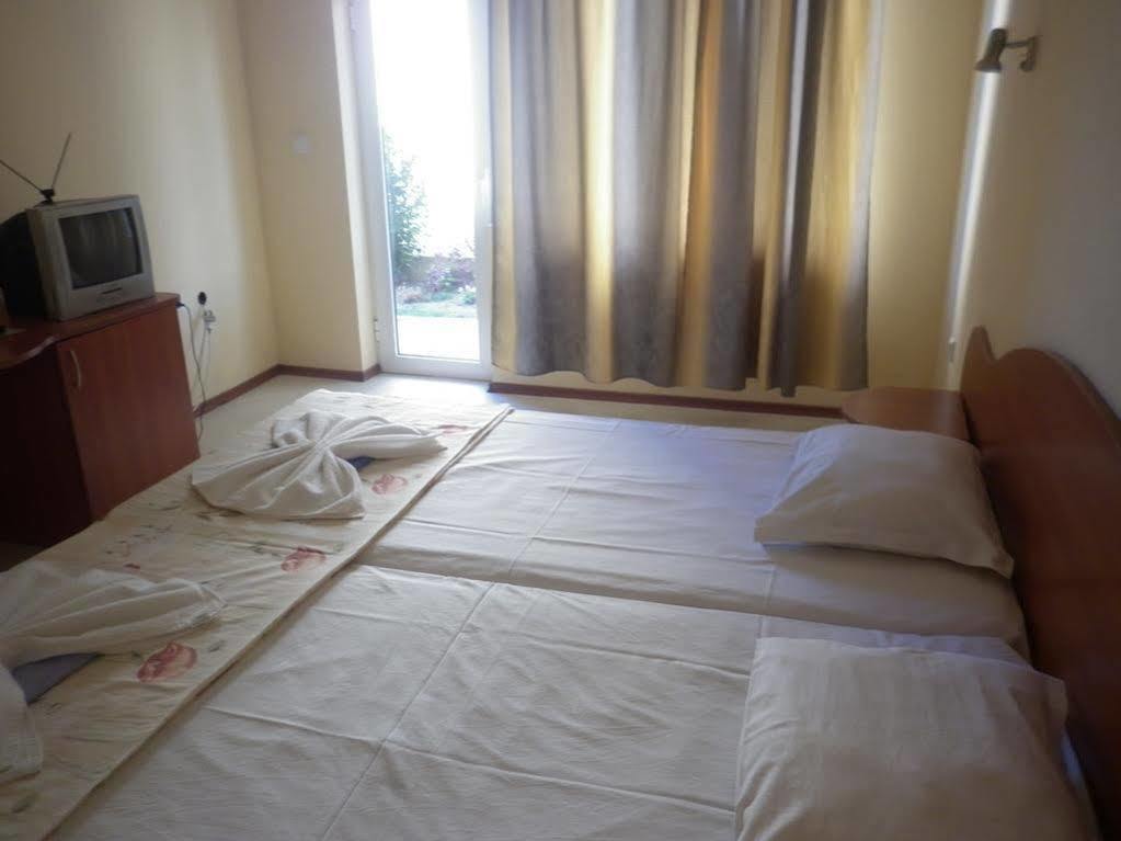 Hotel Elmaz Lozenec Kültér fotó